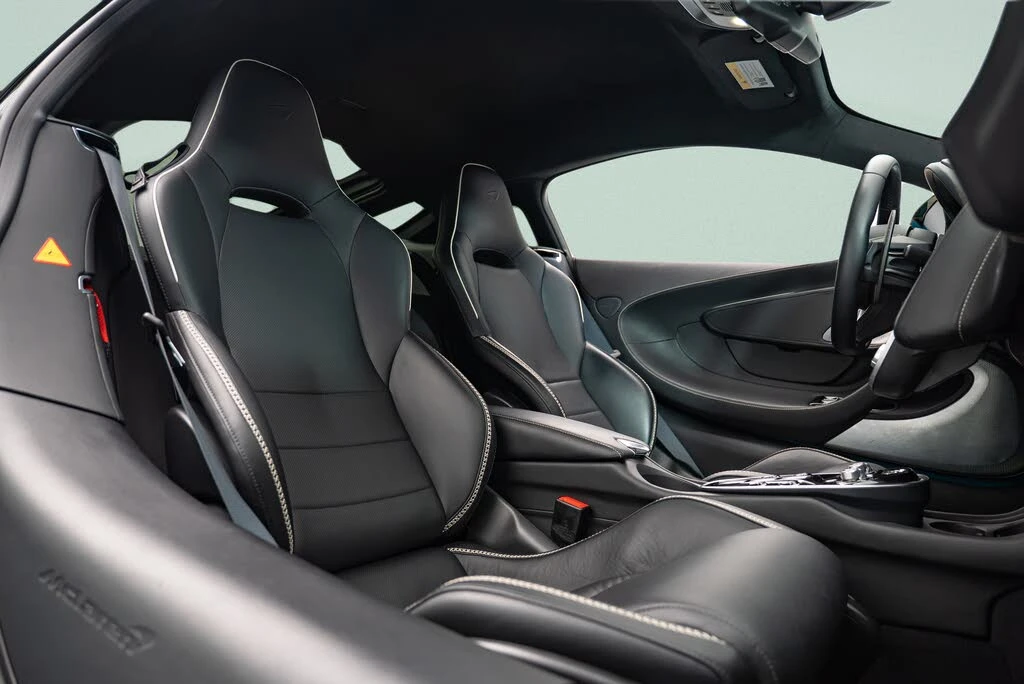 2023 McLaren GT - Image 10 of 20