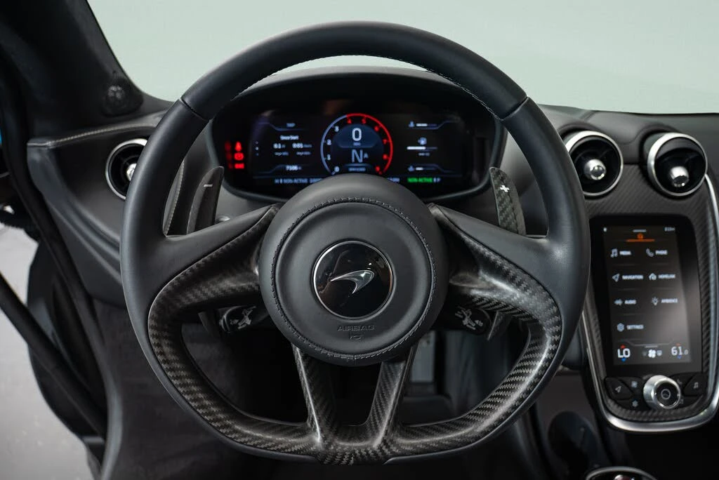 2023 McLaren GT - Image 12 of 20