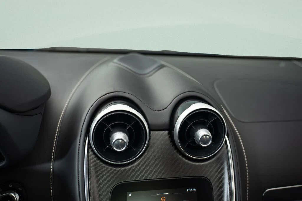 2023 McLaren GT - Image 13 of 20