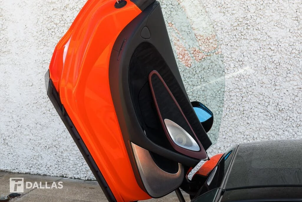2023 McLaren GT - Image 19 of 31
