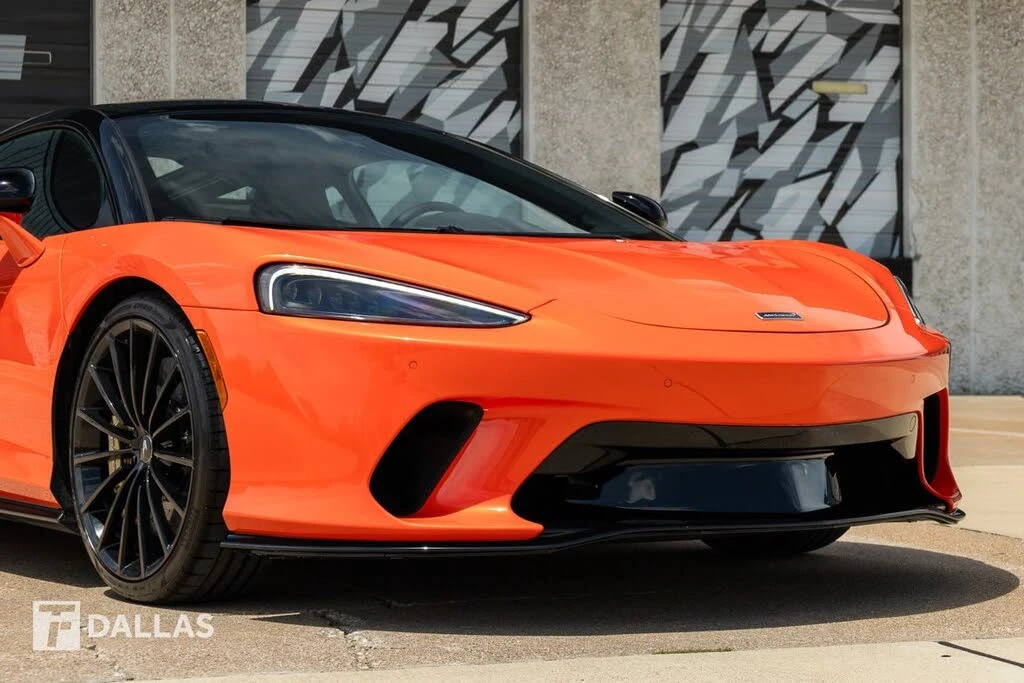 2023 McLaren GT - Image 2 of 31