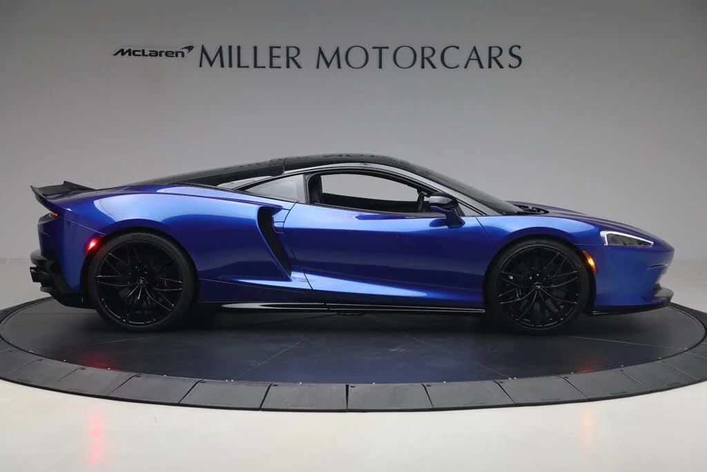 2023 McLaren GT - Image 10 of 31