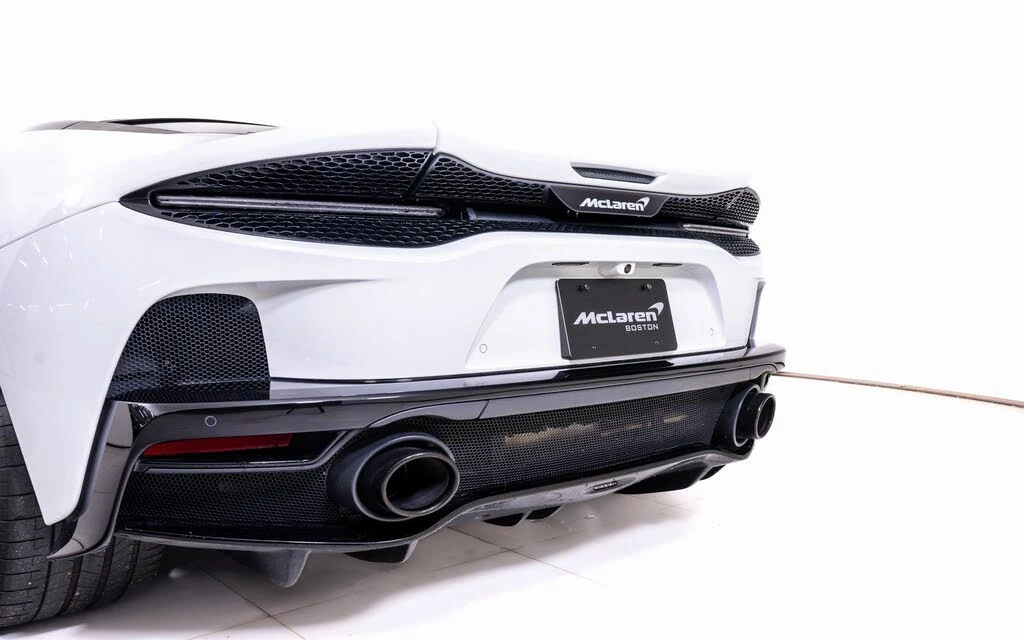 2023 McLaren GT - Image 11 of 22