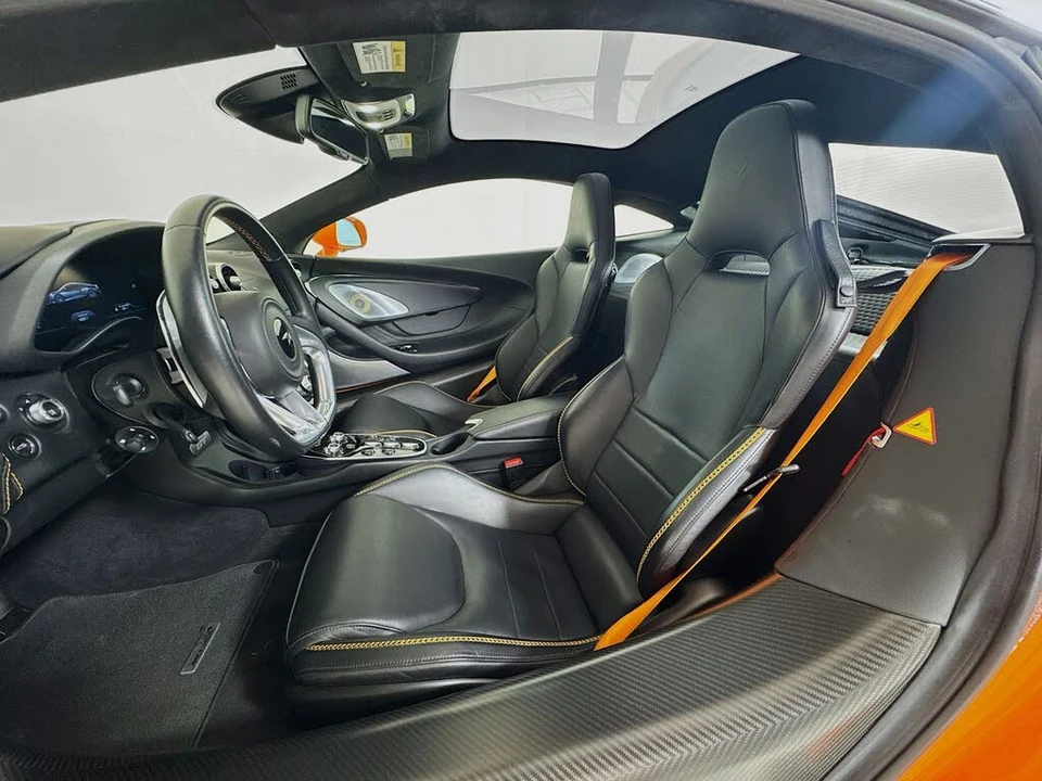 2023 McLaren GT - Image 20 of 25