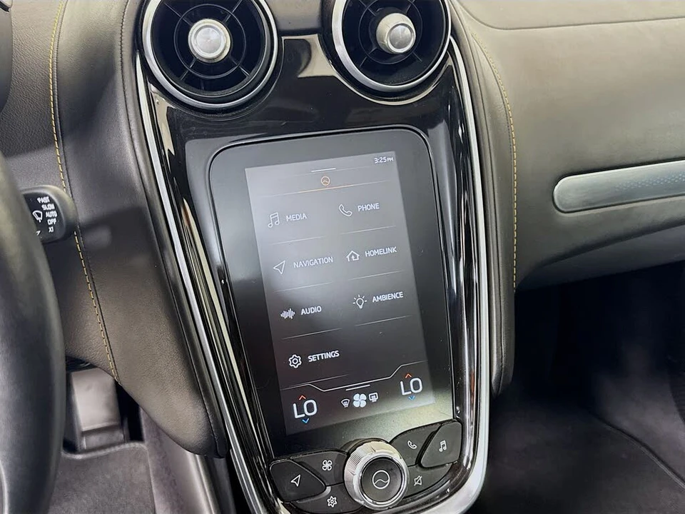 2023 McLaren GT - Image 13 of 25
