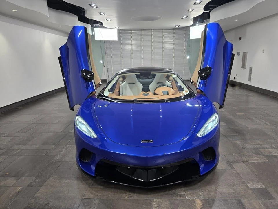 2023 McLaren GT - Image 20 of 26