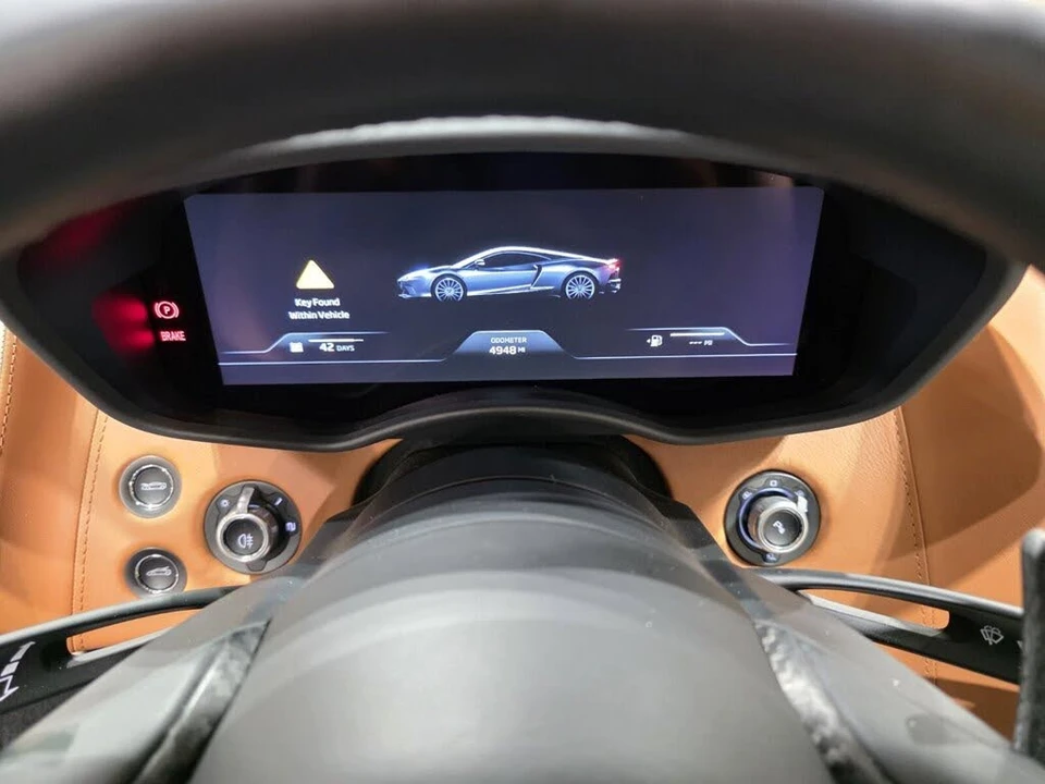 2023 McLaren GT - Image 13 of 26