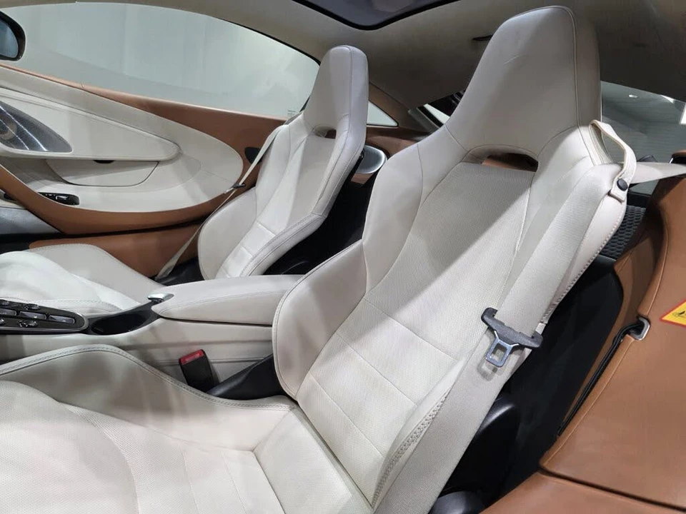 2023 McLaren GT - Image 8 of 26