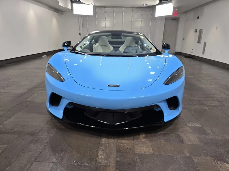 2023 McLaren GT - Image 2 of 21