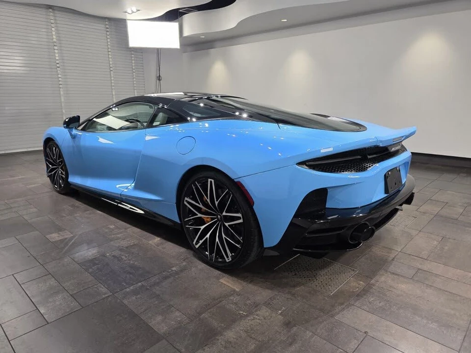 2023 McLaren GT - Image 4 of 21