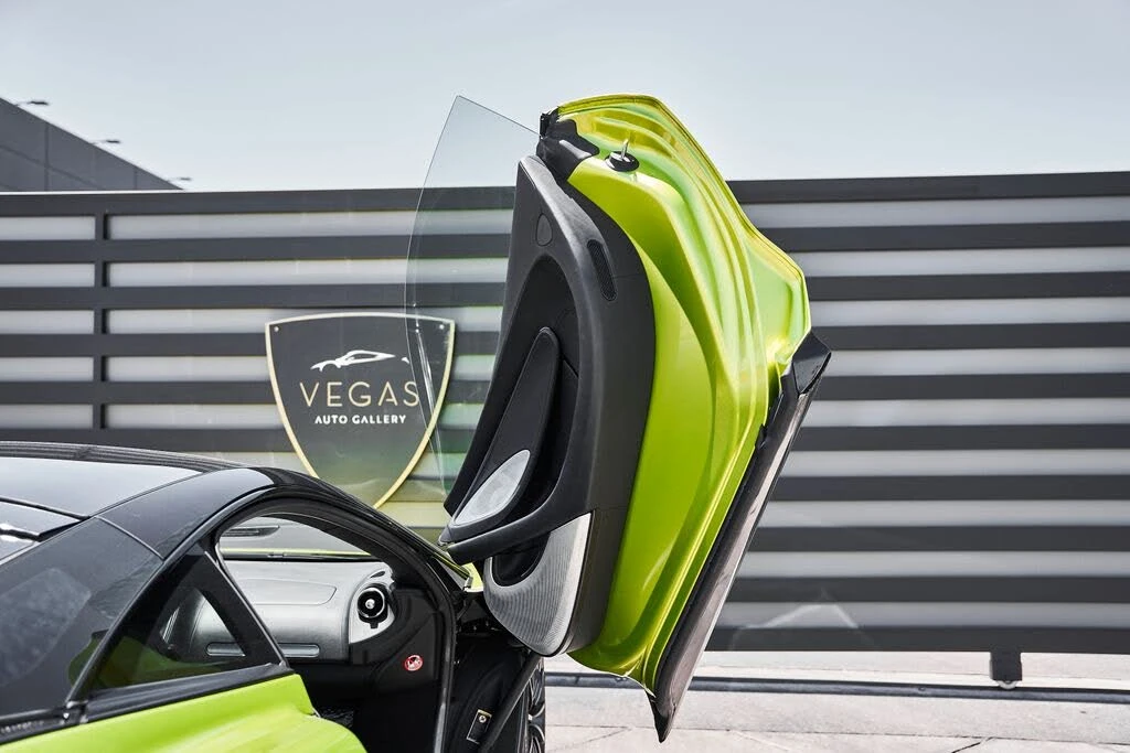 2023 McLaren GT - Image 28 of 31