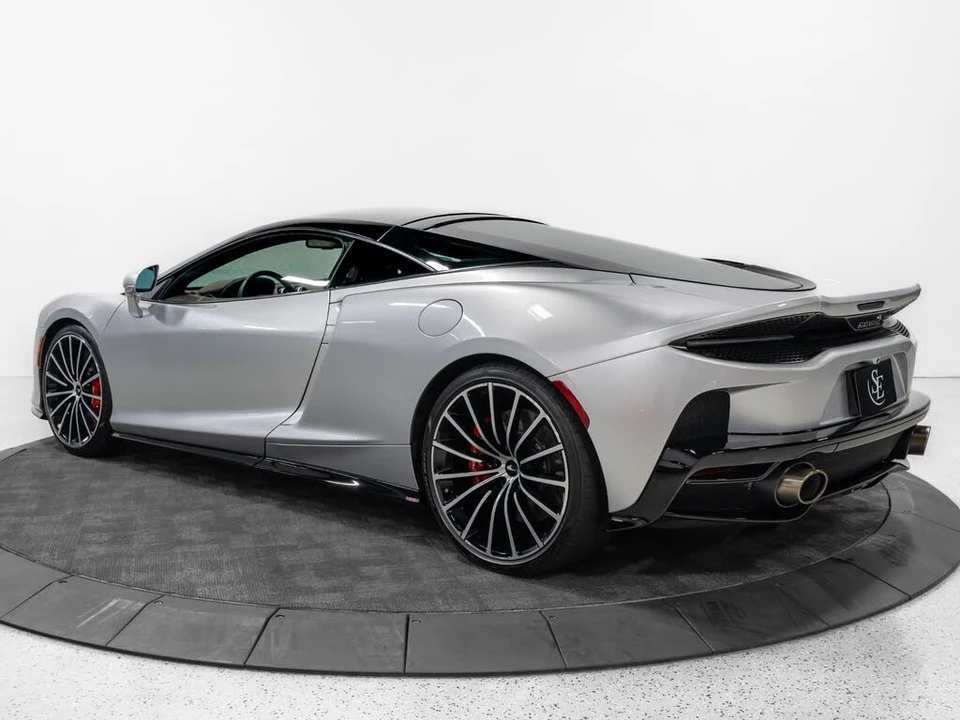 2023 McLaren GT - Image 5 of 31