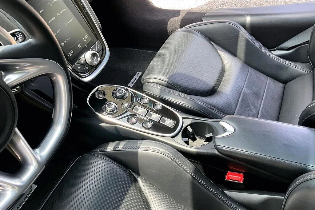 2023 McLaren GT - Image 15 of 31