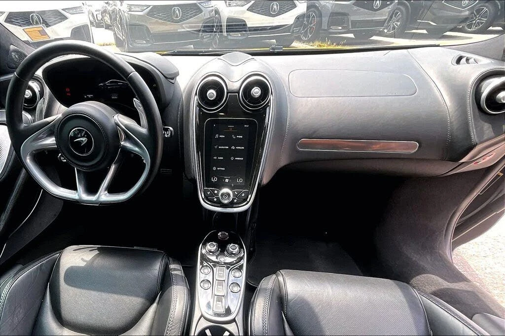 2023 McLaren GT - Image 16 of 31