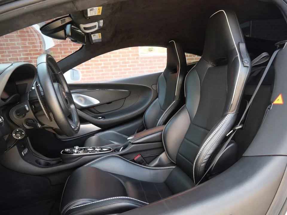 2023 McLaren GT - Image 20 of 25