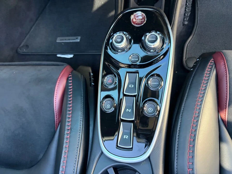 2023 McLaren GT - Image 29 of 31
