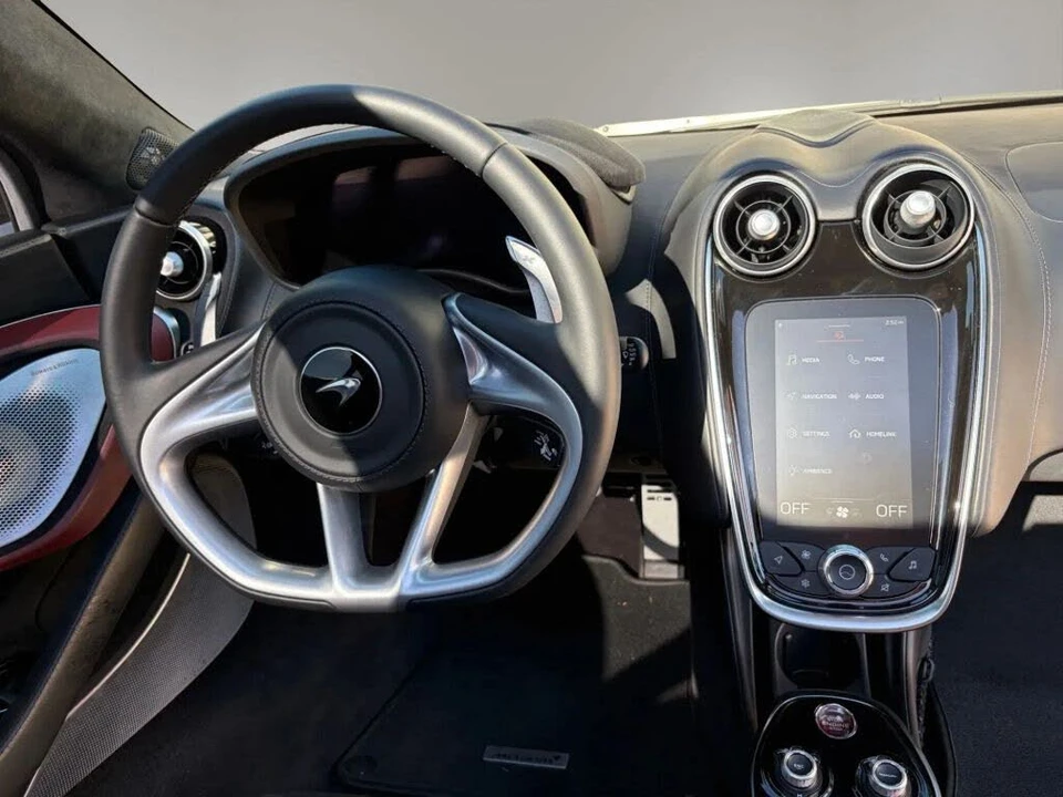 2023 McLaren GT - Image 31 of 31