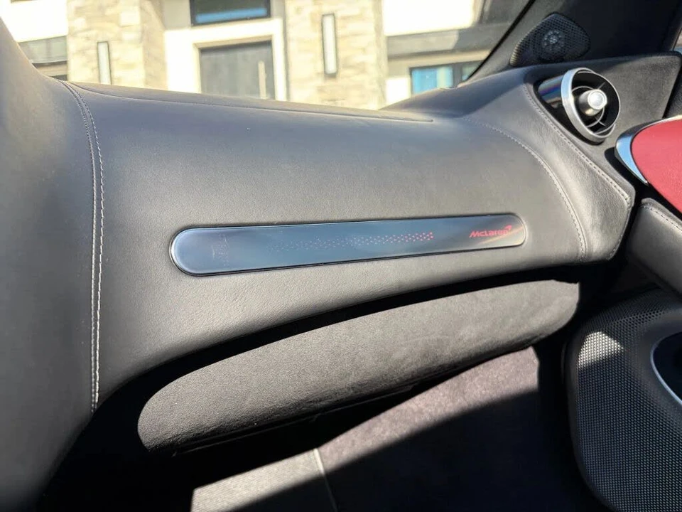 2023 McLaren GT - Image 24 of 31