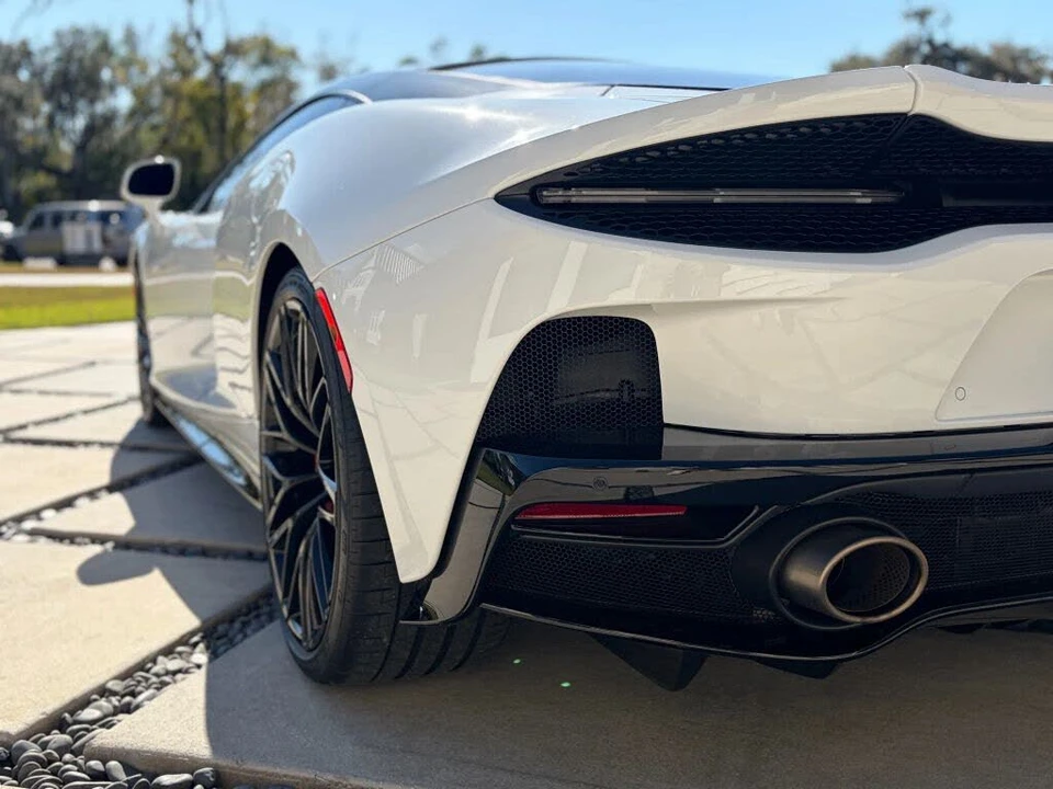 2023 McLaren GT - Image 5 of 31
