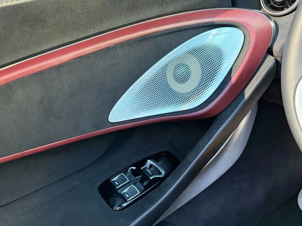 2023 McLaren GT - Image 26 of 31