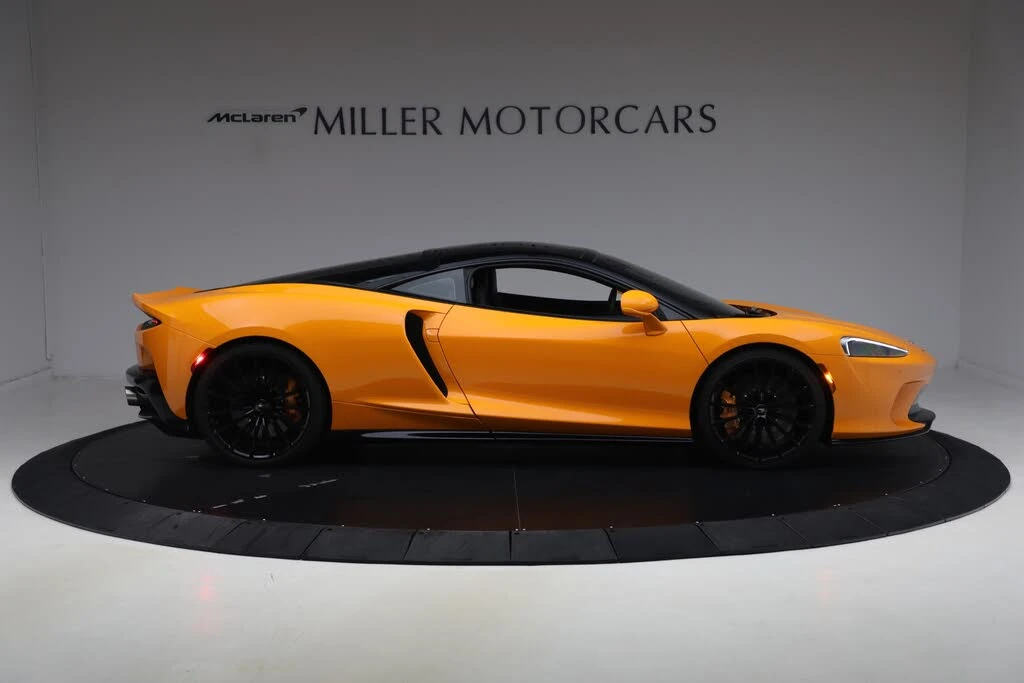 2023 McLaren GT - Image 9 of 31
