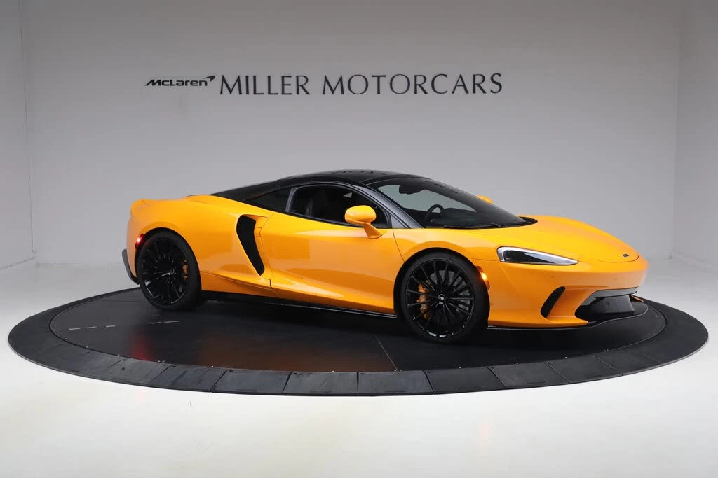 2023 McLaren GT - Image 10 of 31