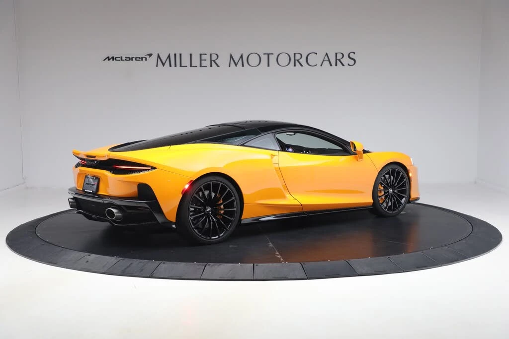 2023 McLaren GT - Image 8 of 31