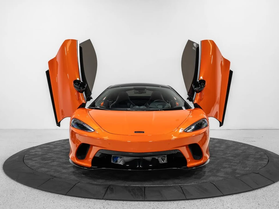 2023 McLaren GT - Image 13 of 31