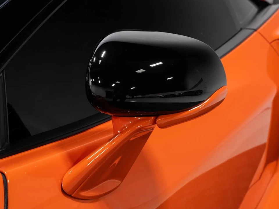 2023 McLaren GT - Image 19 of 31