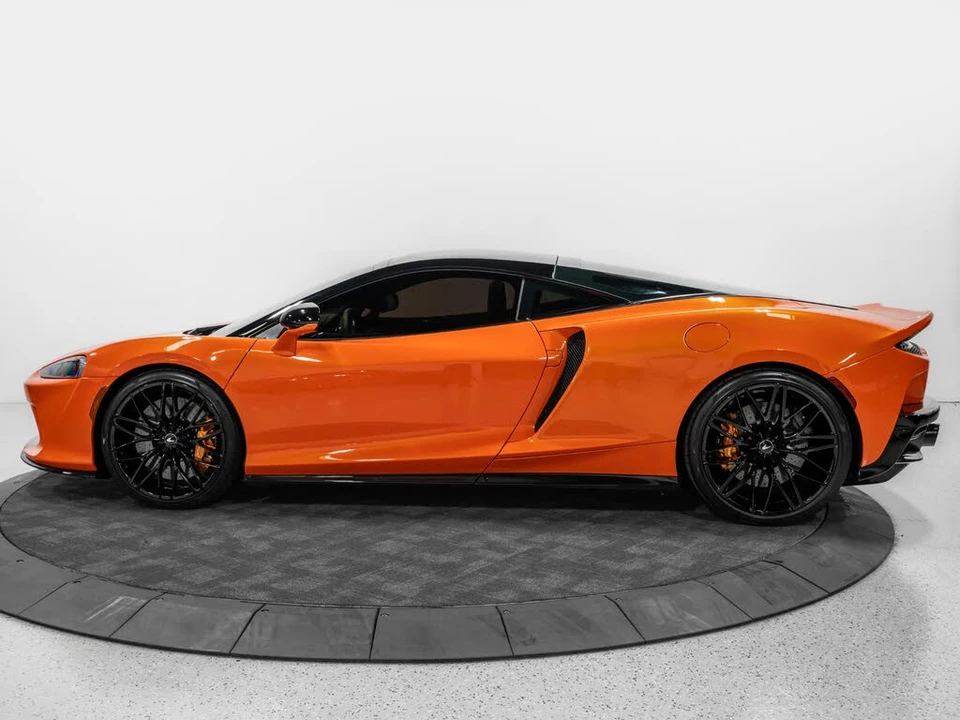 2023 McLaren GT - Image 4 of 31