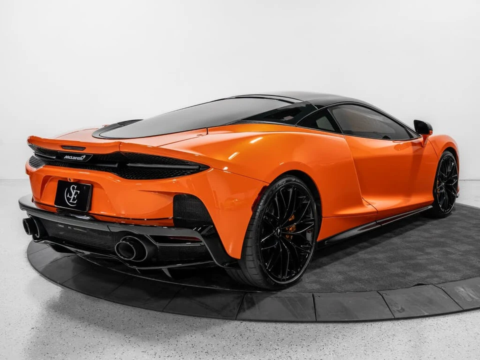 2023 McLaren GT - Image 8 of 31