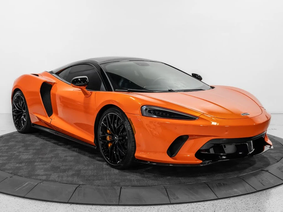 2023 McLaren GT - Image 10 of 31