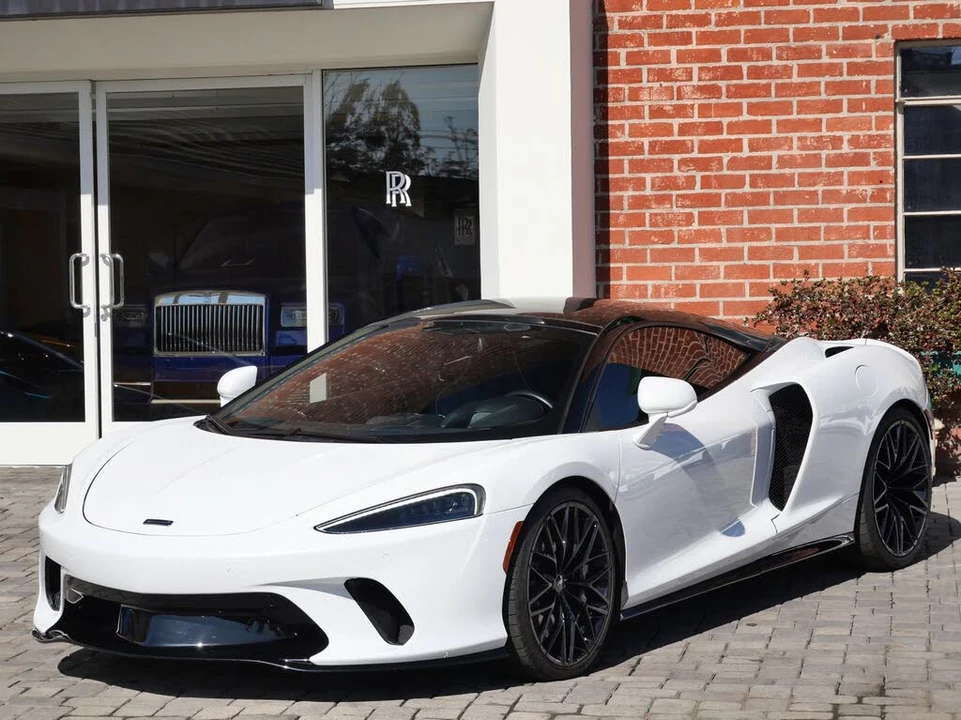 2023 McLaren GT - Image 13 of 27