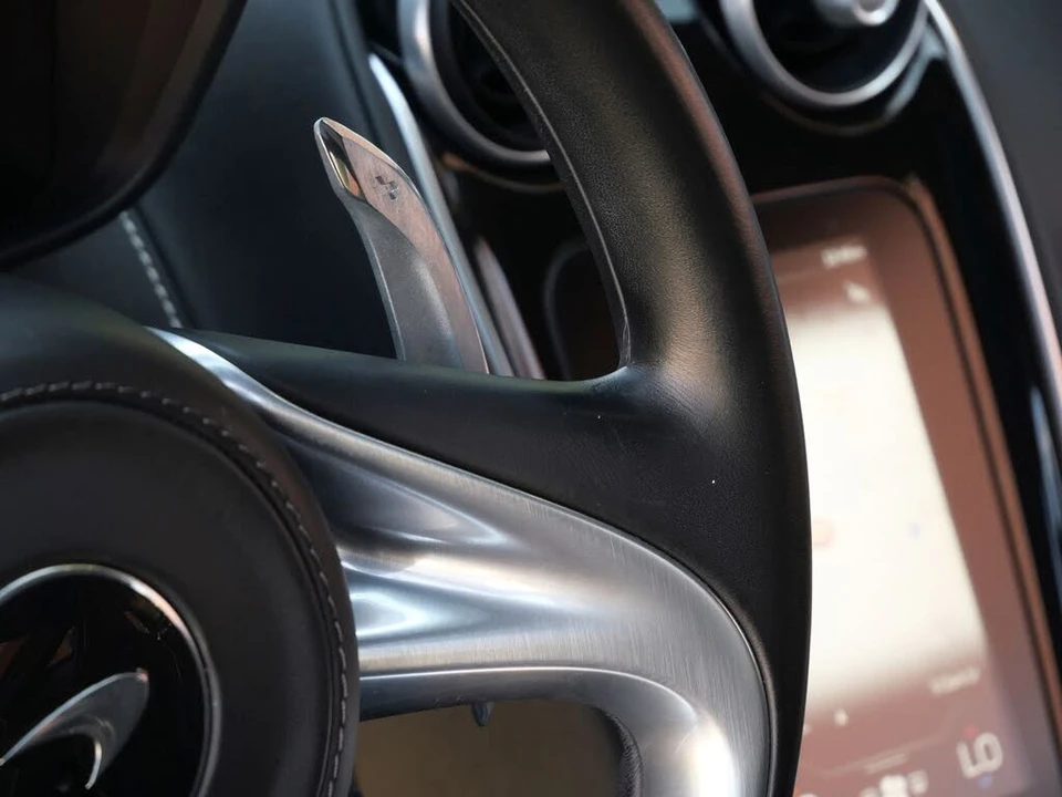2023 McLaren GT - Image 12 of 27