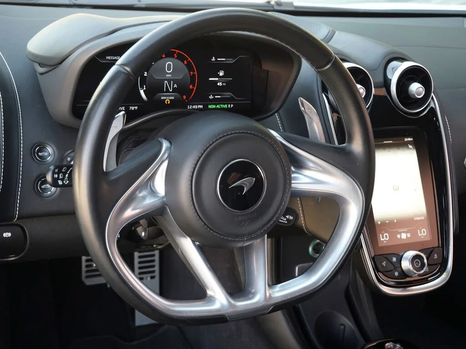 2023 McLaren GT - Image 9 of 27
