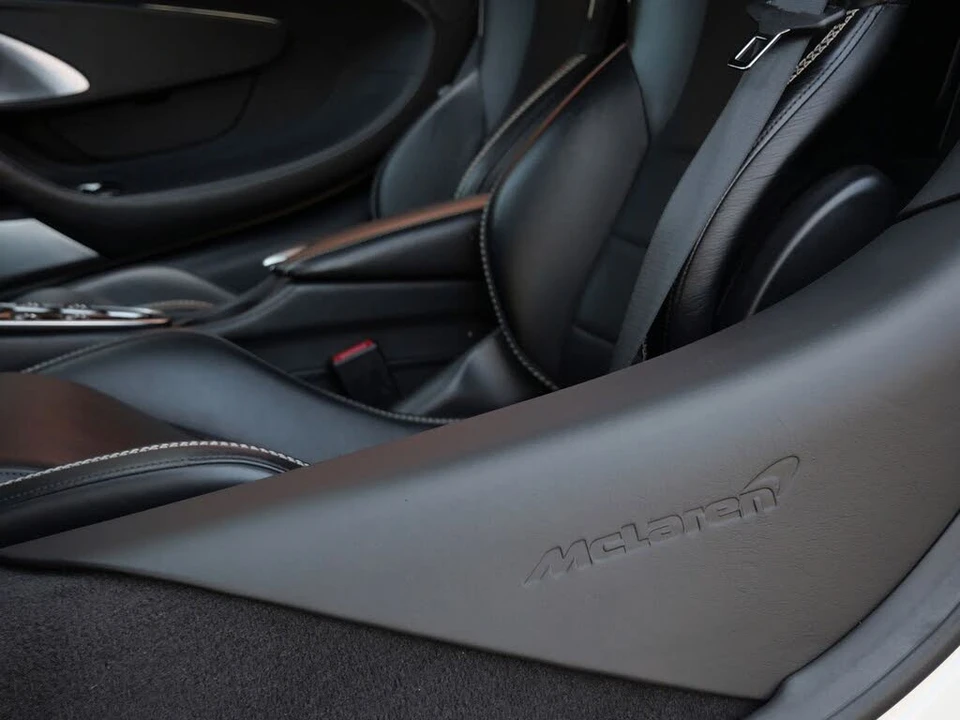 2023 McLaren GT - Image 20 of 27