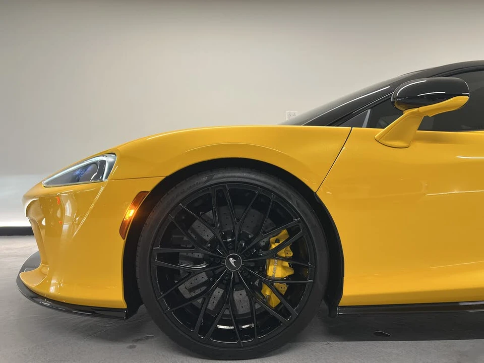2023 McLaren GT - Image 25 of 26