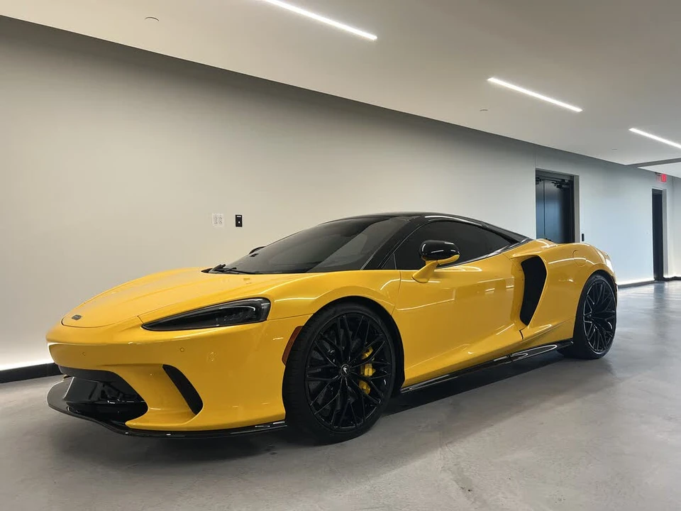 2023 McLaren GT - Image 4 of 26