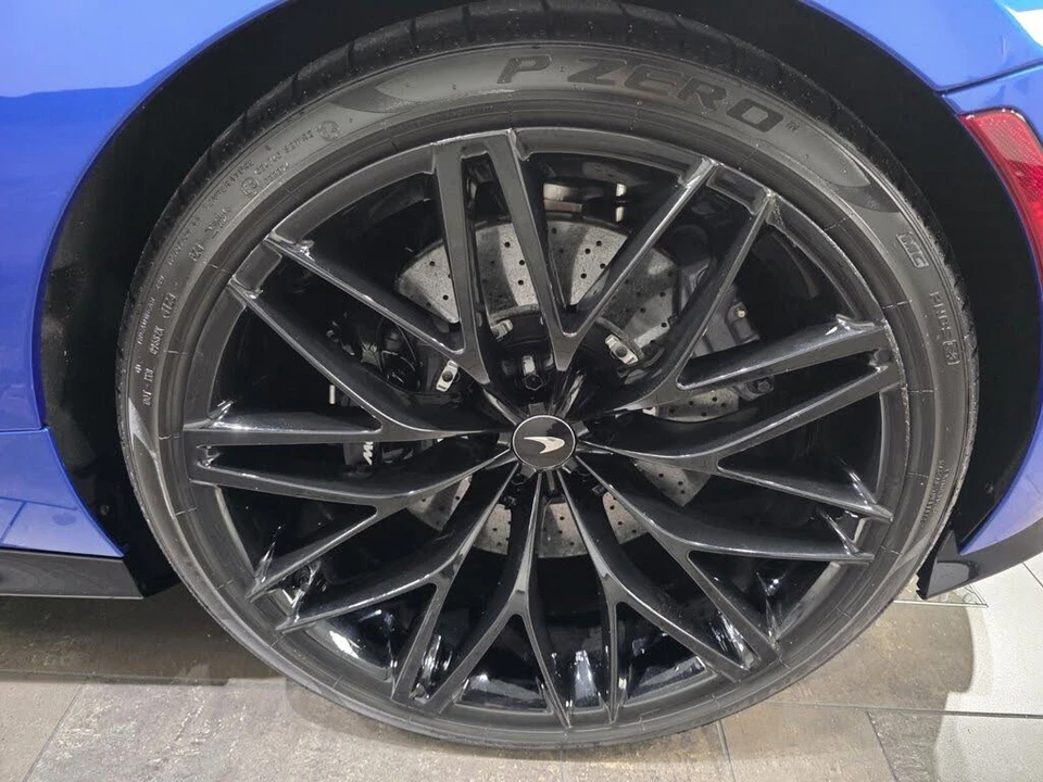 2023 McLaren GT - Image 16 of 26