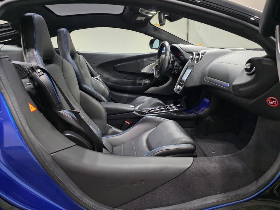 2023 McLaren GT - Image 17 of 26