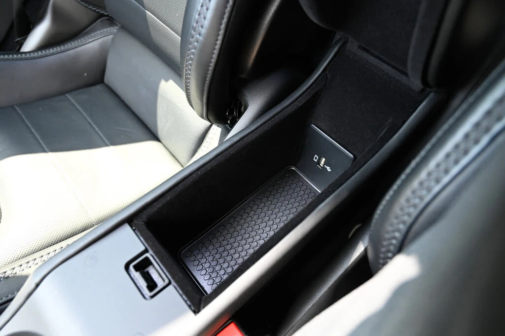 2023 McLaren GT - Image 30 of 31