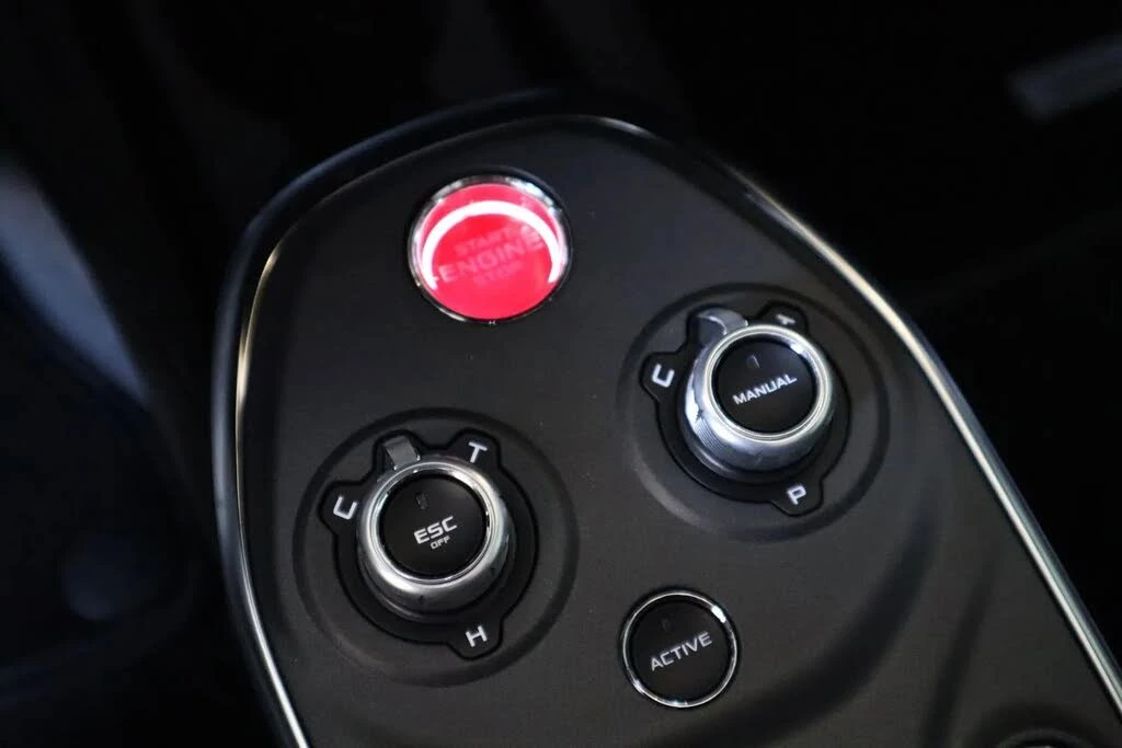 2023 McLaren GT - Image 12 of 30