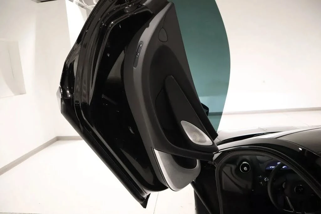 2023 McLaren GT - Image 24 of 30