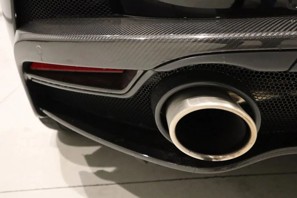 2023 McLaren GT - Image 19 of 30