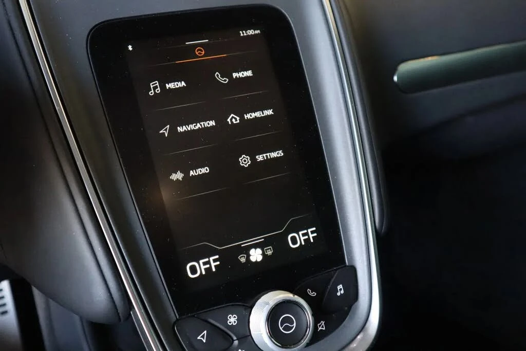 2023 McLaren GT - Image 15 of 30