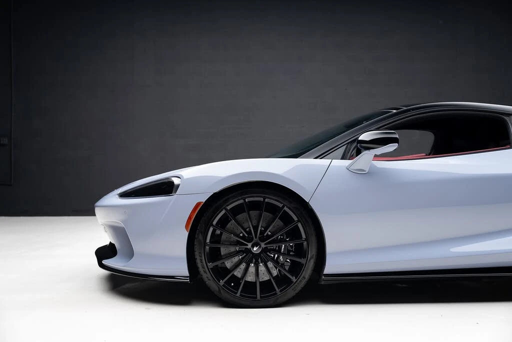 2023 McLaren GT - Image 18 of 31