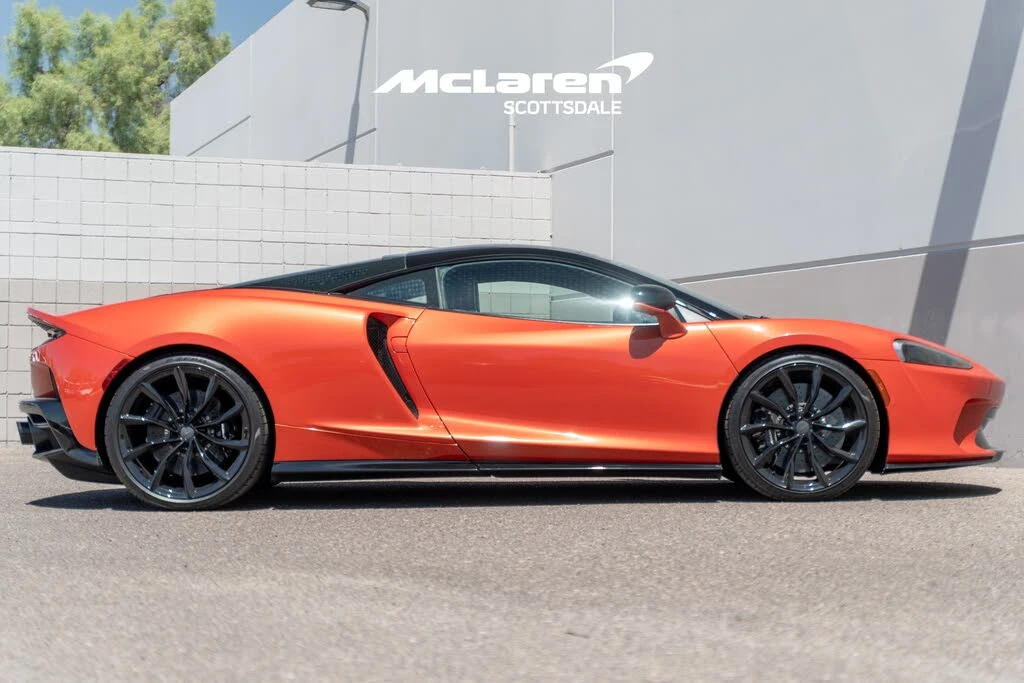 2023 McLaren GT - Image 8 of 30