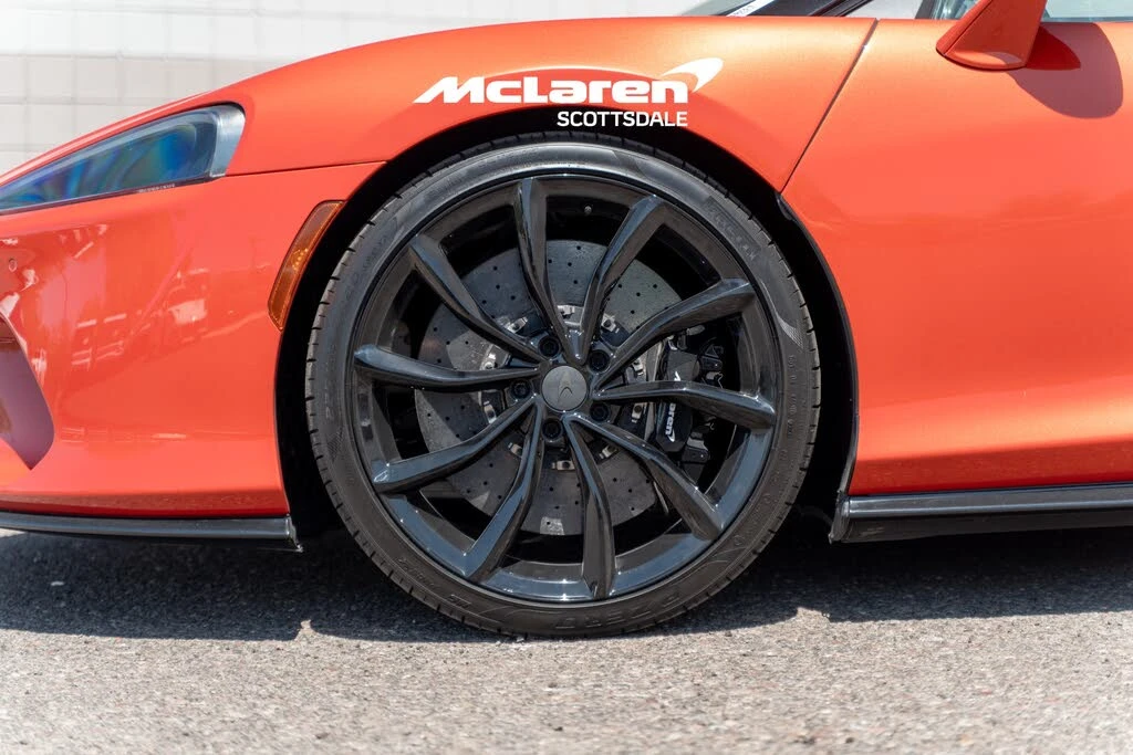 2023 McLaren GT - Image 27 of 30
