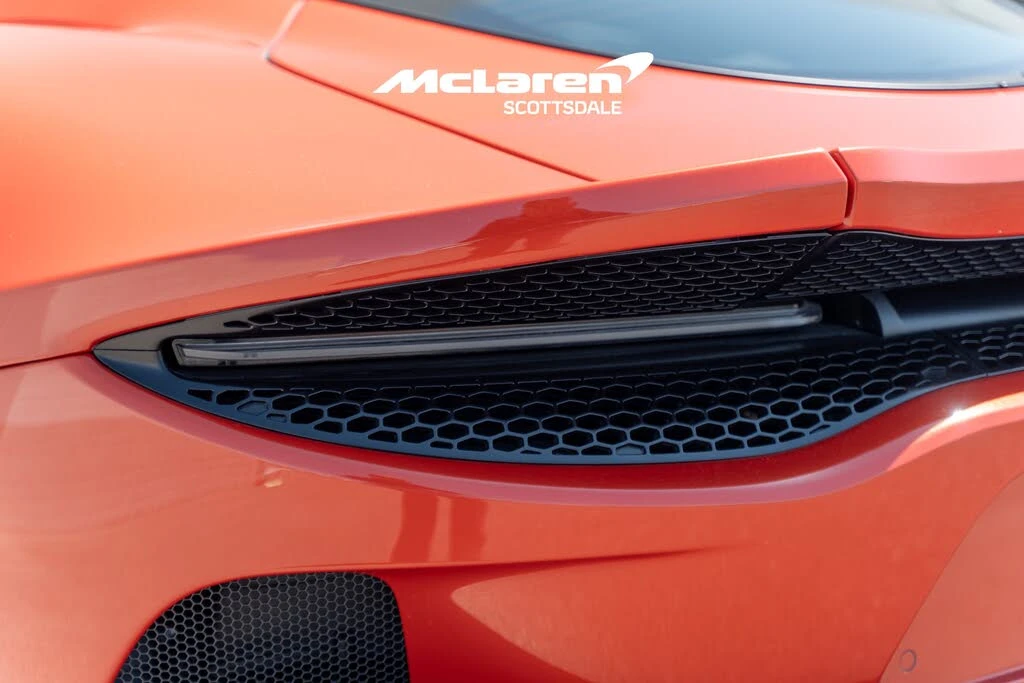 2023 McLaren GT - Image 21 of 30