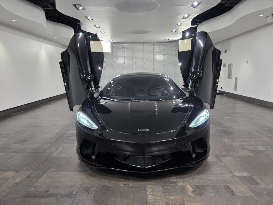 2023 McLaren GT - Image 20 of 26